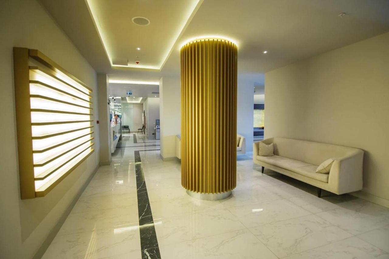 Batumi Aparthotel Orbi Twin Skyscraper エクステリア 写真